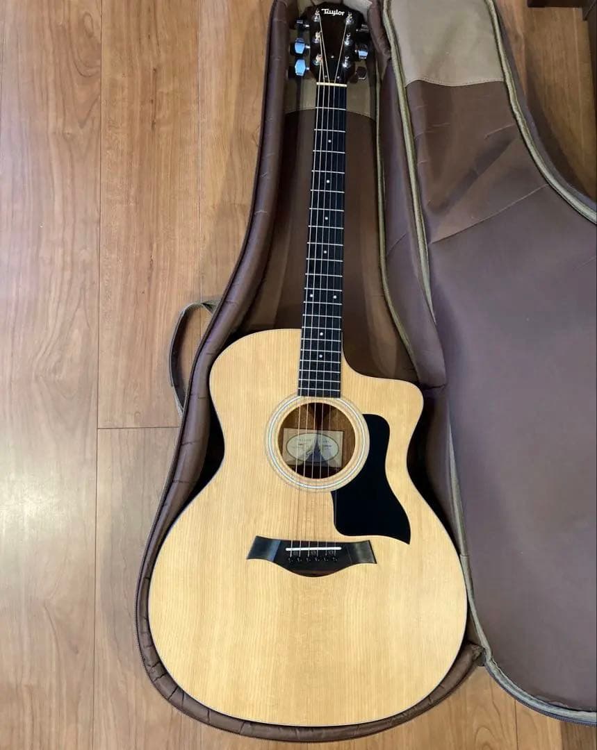 Taylor テイラー 114ce ギグケース付 トップスプルース単板　エレアコ