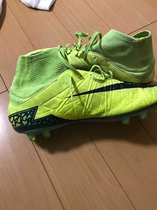 NIKE スパイクハイカット