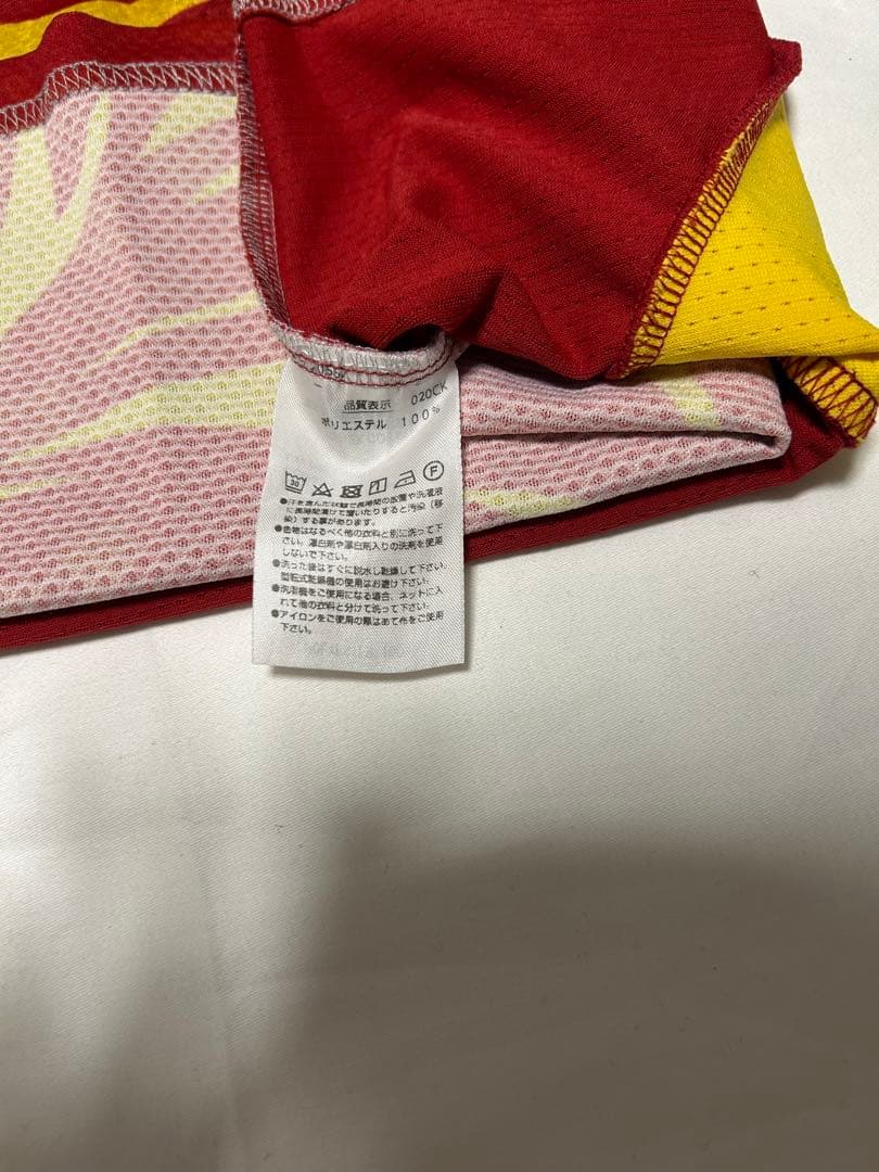 YONEX バドミントンウェア 赤/黄色