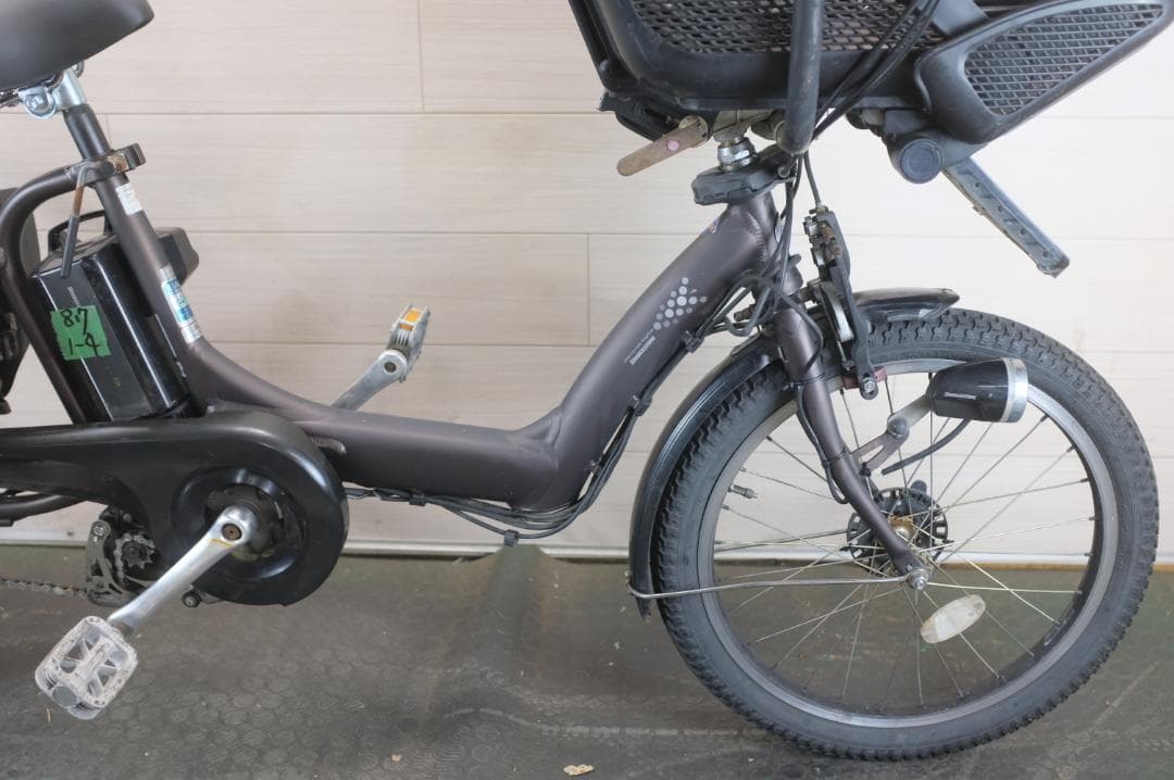 ぐみー )BS アンジェリーノ 3段変速 充電器付属カゴ変更キー追加