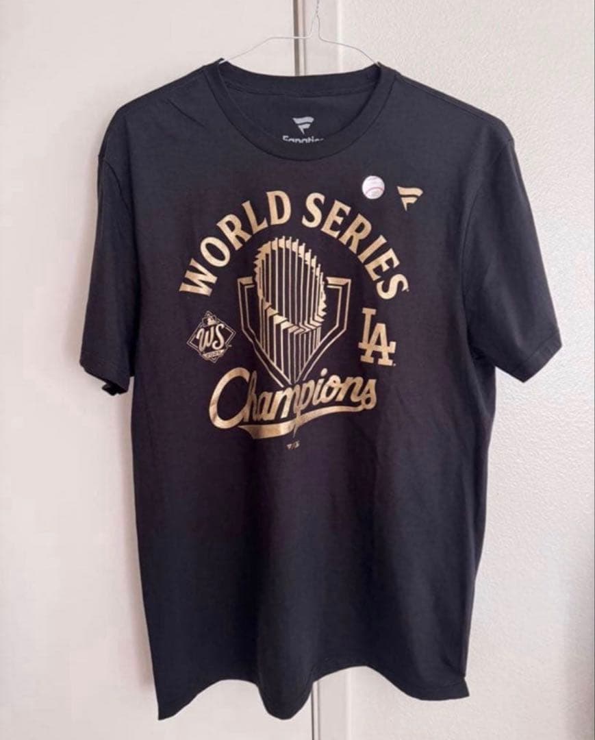 ドジャース　ワールドチャンピオン　パレード　Tシャツ　選手着用　米国購入　新品