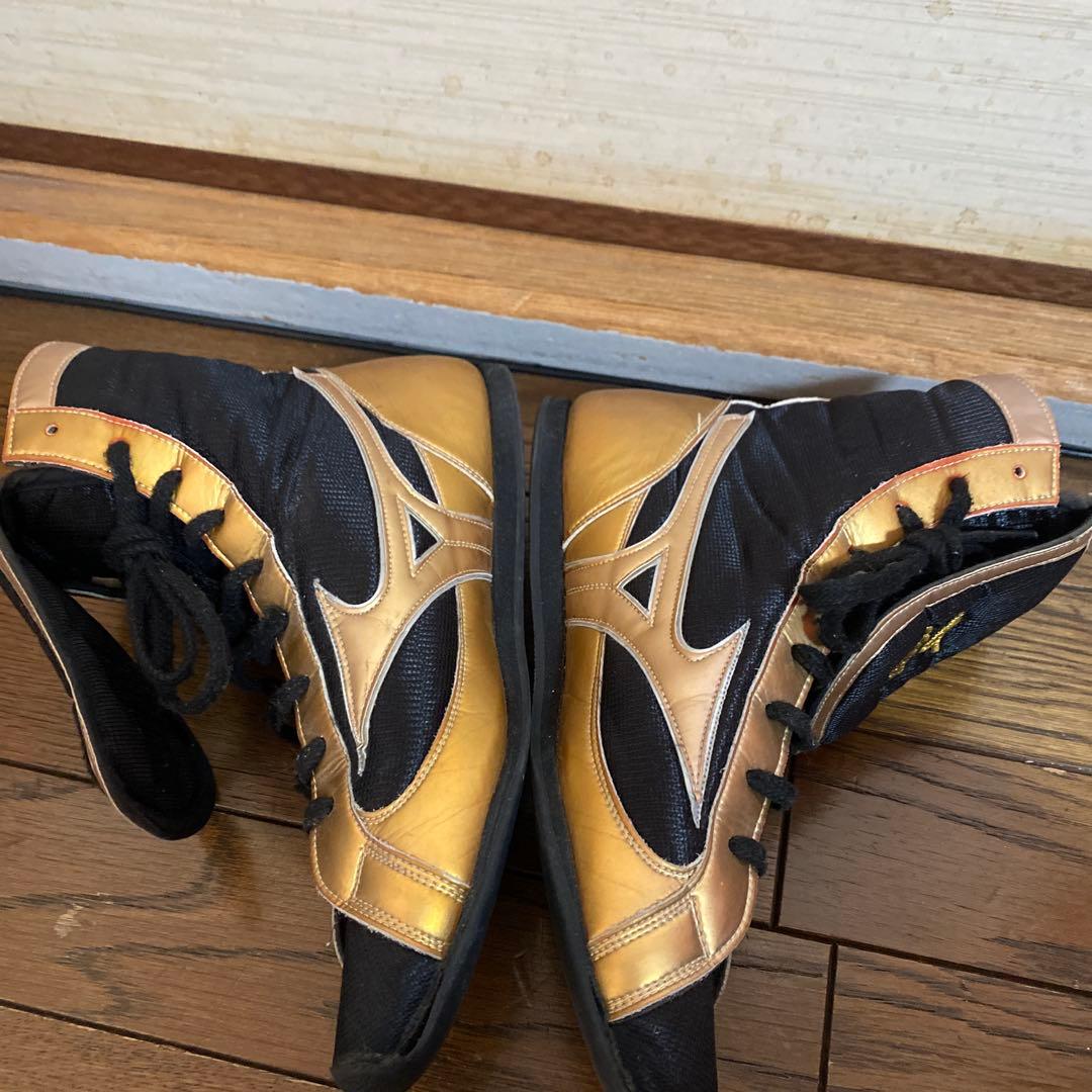 Mizuno ボクシングシューズ ゴールド/ブラック