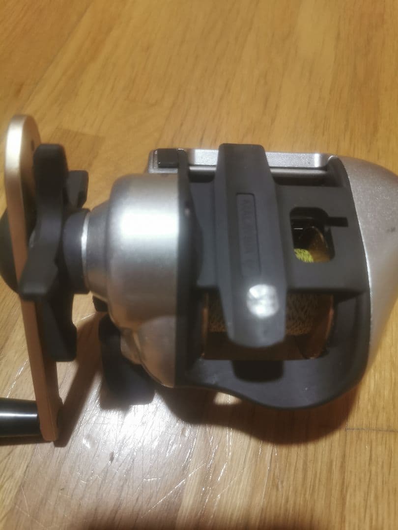シマノ SHIMANO SLS 小船 1000