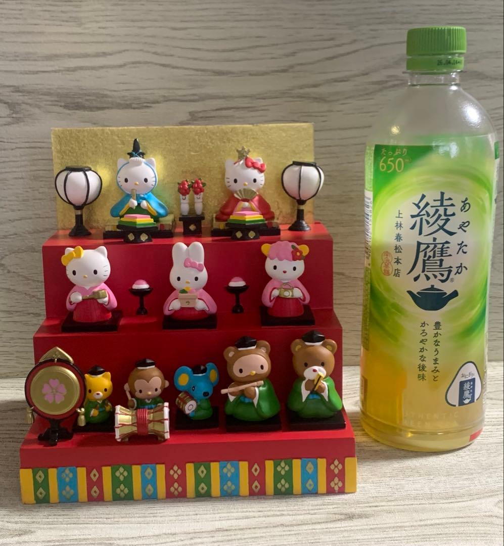 サンリオ ハローキティ 雛壇飾り　２００１年　豪華　稀少品　ヴィンテージ品