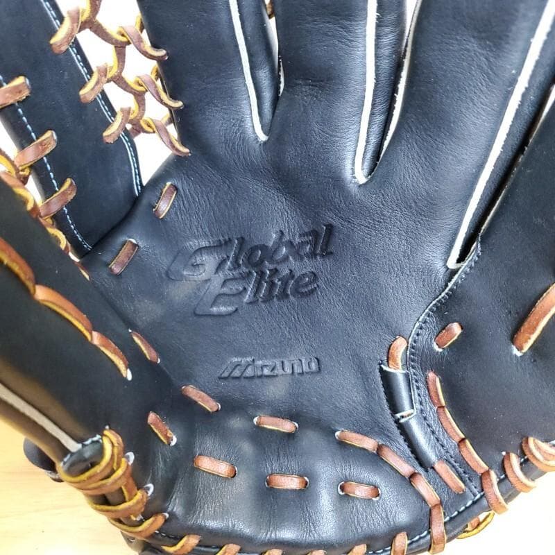 ミズノ MIZUNO グローバルエリート 梶谷ウェブ 美品 外野用 軟式グローブ