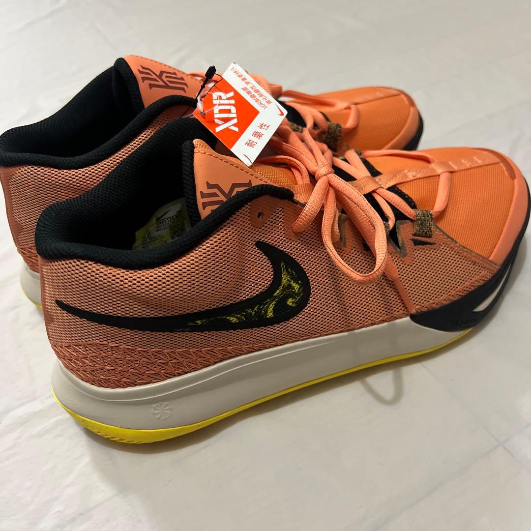 ナイキ　カイリー　Nike XDR バスケットボールシューズ