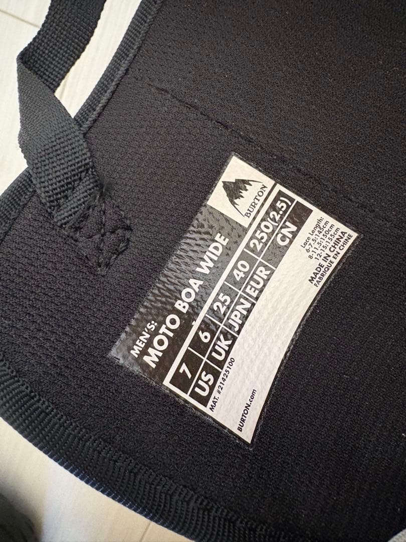 Yonjyu 　Burton MOTO スノーボードブーツ 男性用　25㎝