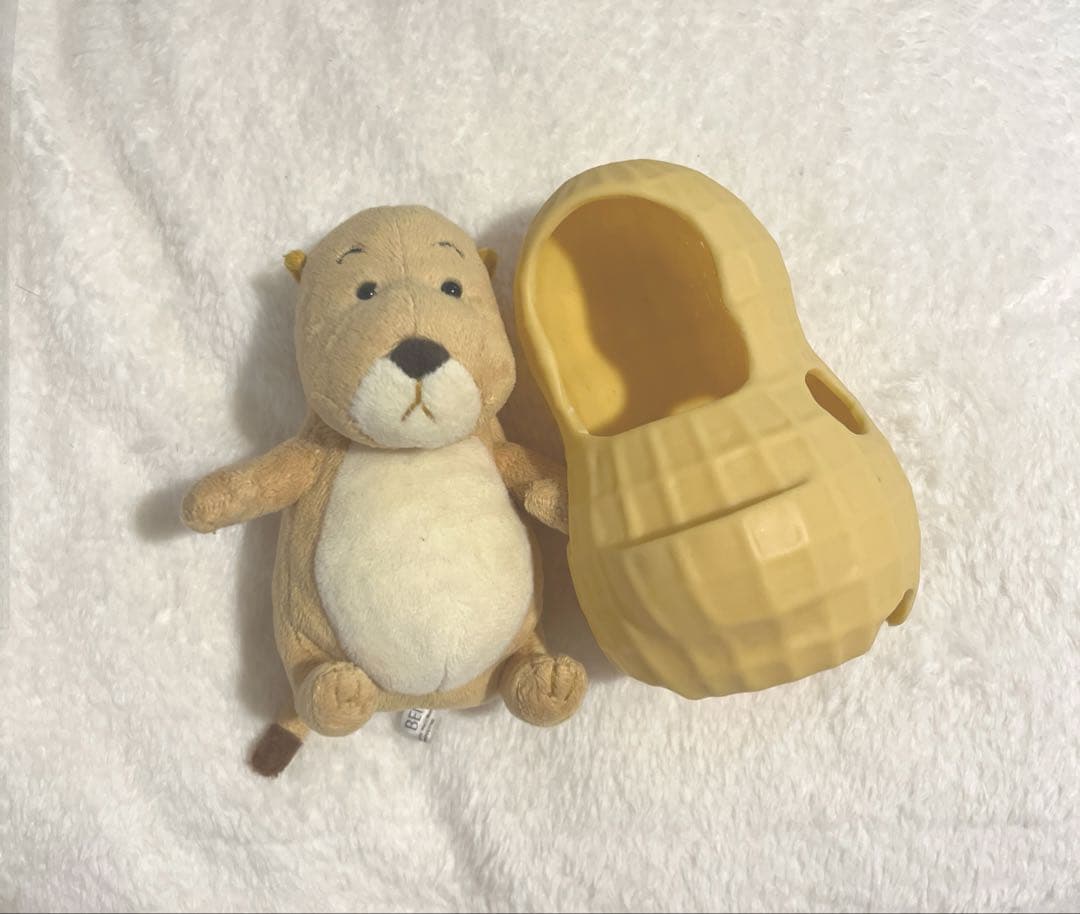 バムとケロ　落花生のらくちゃん　ぬいぐるみ　美品　匿名配送　ポテンシャル高い