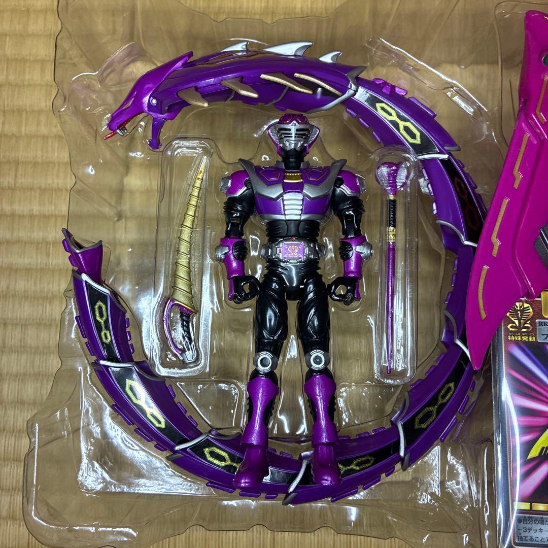 仮面ライダー龍騎 R＆M 仮面ライダー王蛇
