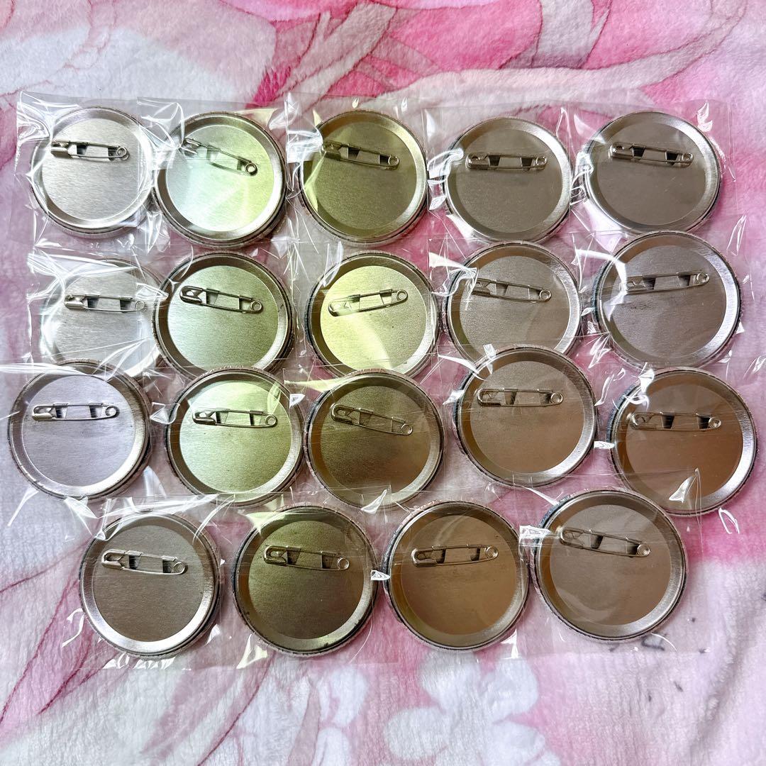 きゃべつそふと しらたま ジュエリーハーツアカデミア メア 缶バッジ 19個