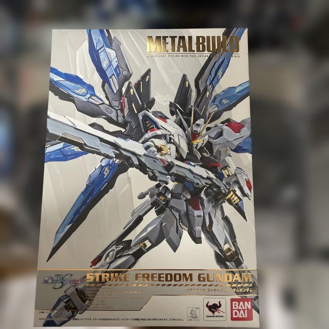し*あ様 メタルビルド ストライクフリーダムガンダム+光の翼セット　開封品