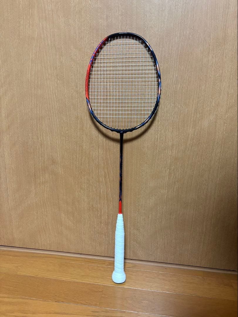 YONEX：アストロクス77 pro