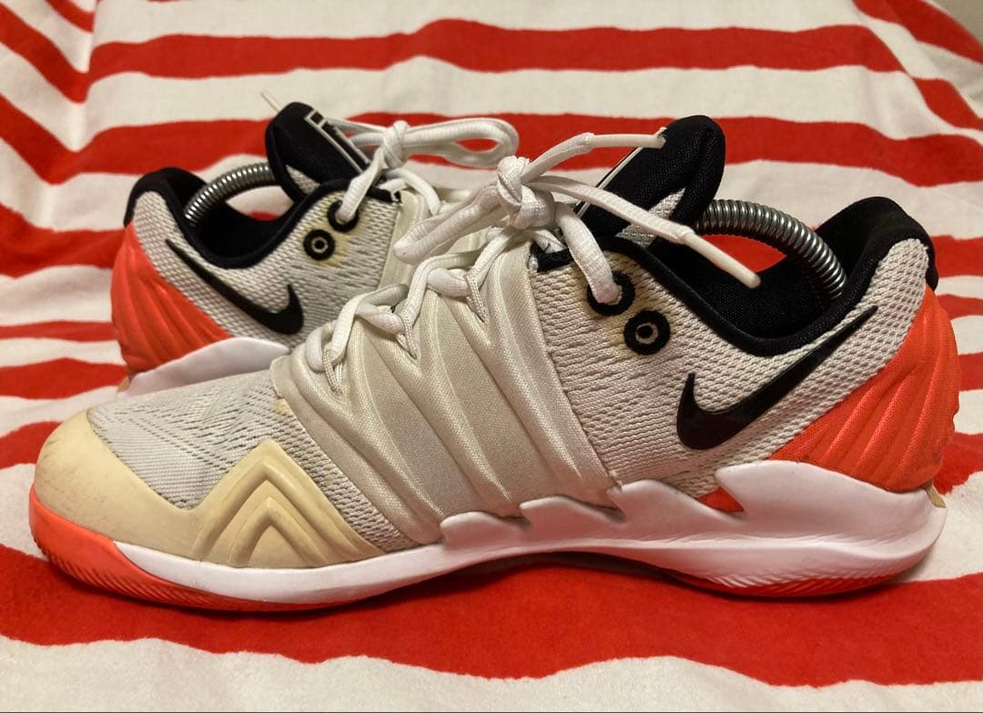 【NIKE】 Air Zoom Vapor X Kyrie 5
