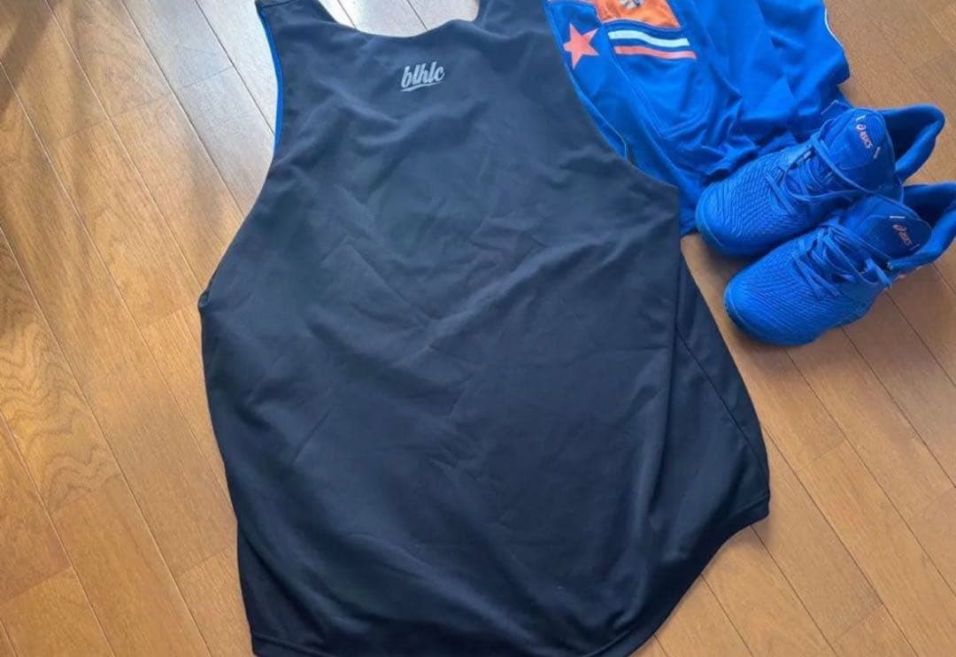超限定 ボーラホリック パンツ アシックス アンプレアルスタンクトップ 河村