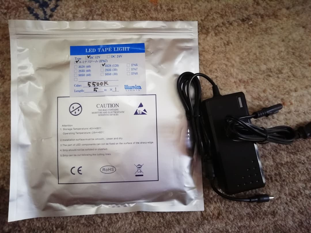 illumica LEDTAPE LIGHT 5m　アダプターセット