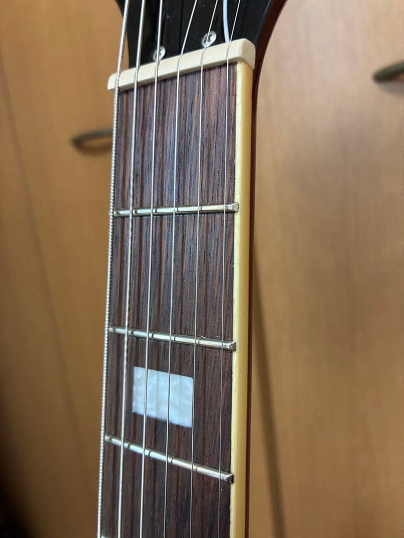 Epiphone ES-335 サンバースト　フィギュアード