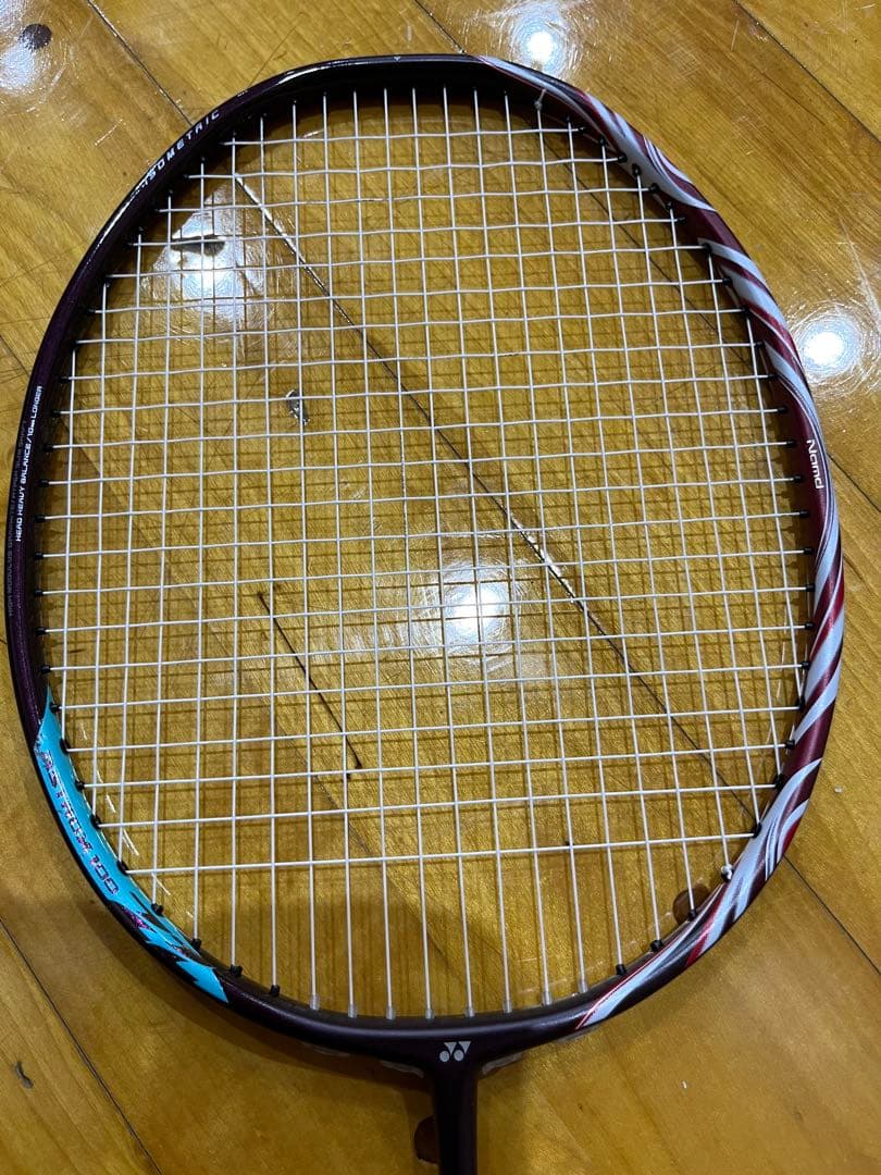 YONEX アストロクス100zz