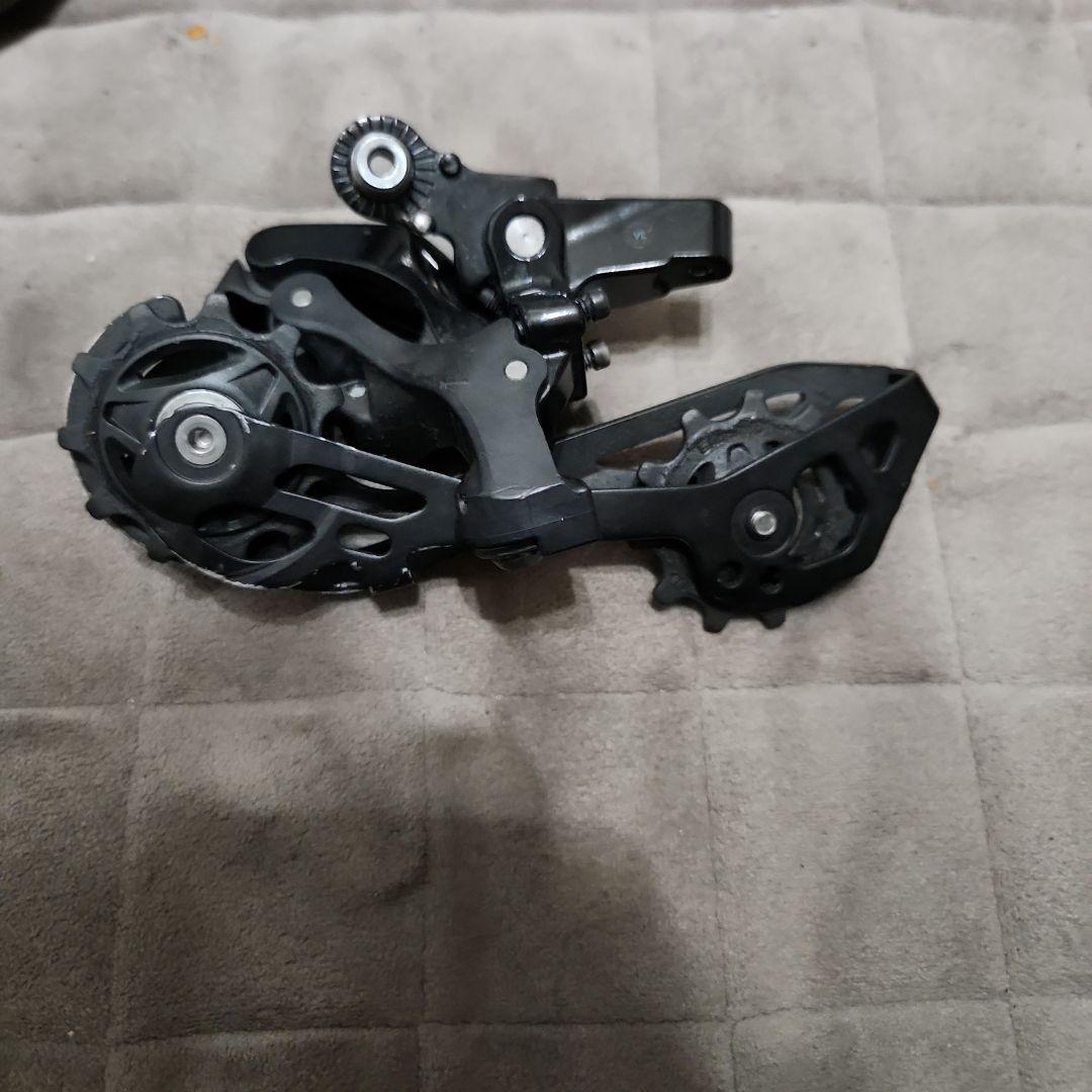 Shimano 105 RD-7100 機械式リアディレイラー