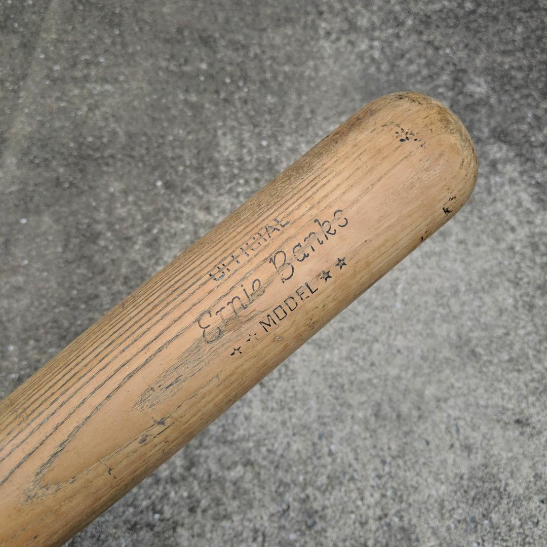 ルイスビルスラッガー　野球　バット　アーニーバンクス