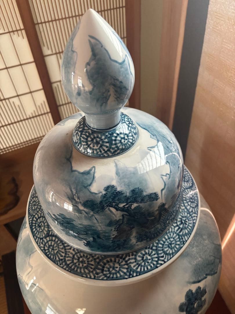 【有田焼　金龍窯　博山作‼️】山水飾壷　沈香壺　　大壷骨董品 飾壺 置物 古美術品