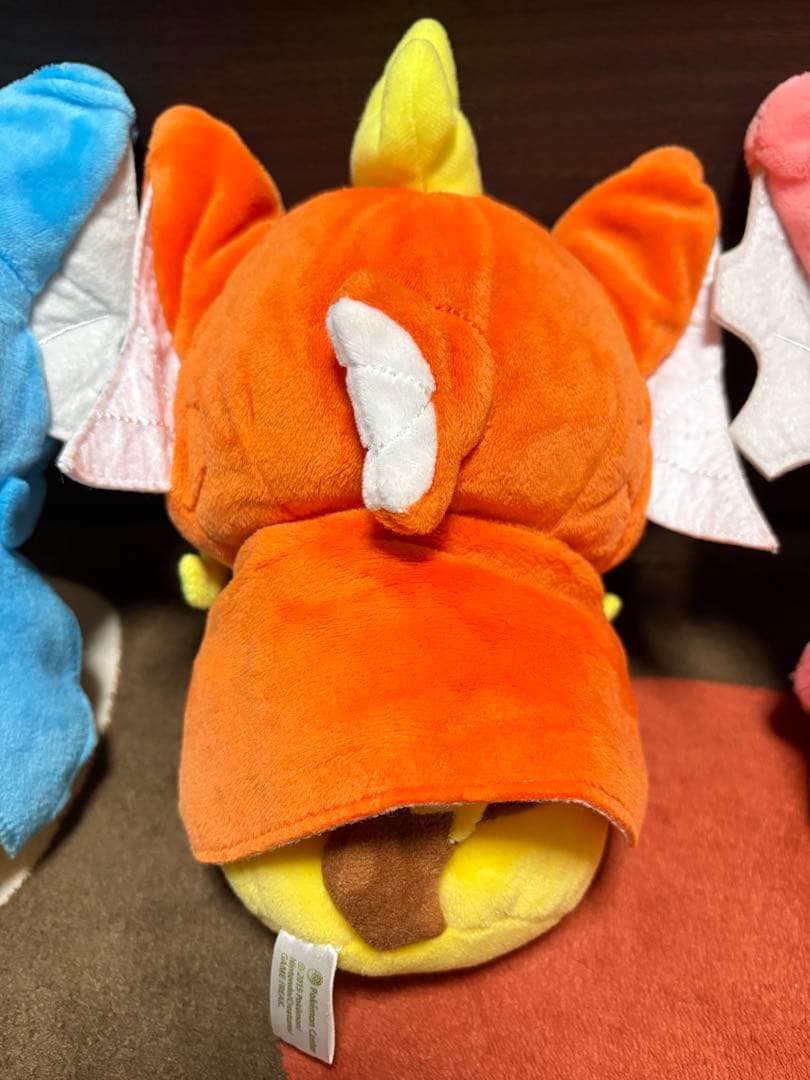 3点セット　ギャラドスごっこピカチュウ コイキング　ぬいぐるみ　ポンチョ