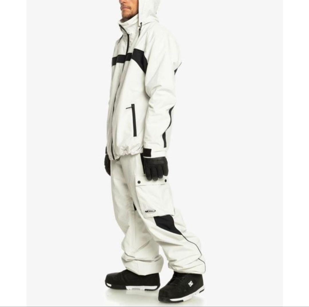 新品未使用　QUIKSILVER クイックシルバー　カーゴパンツ　白
