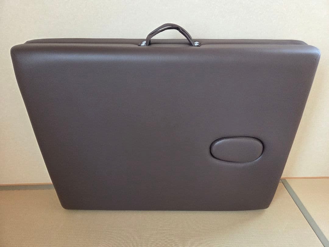【新品未使用】折りたたみエステベッド マッサージ 250kg耐荷重 施術