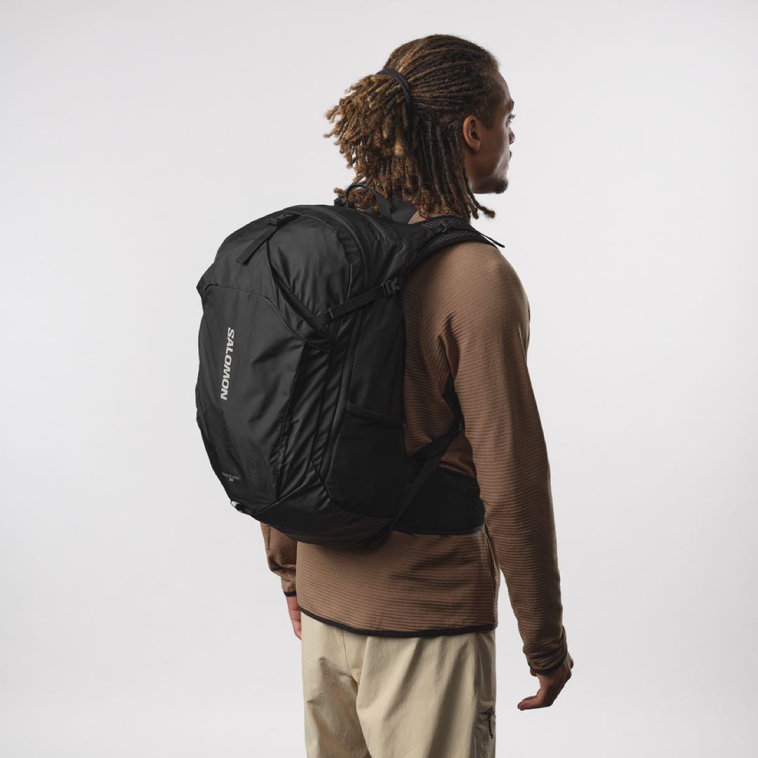 【かなり美品】SALOMON TRAIL BLAZER 20 ブラック