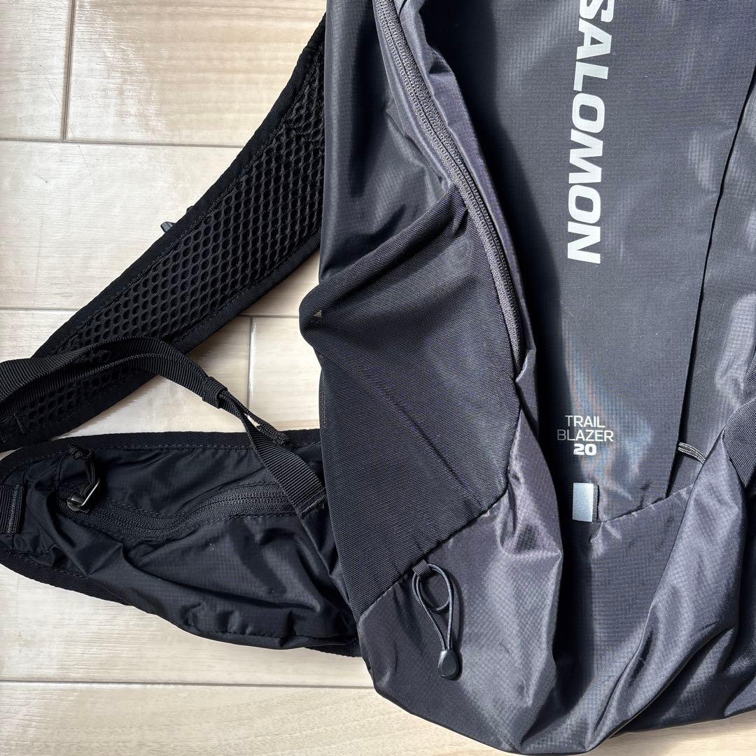 【かなり美品】SALOMON TRAIL BLAZER 20 ブラック