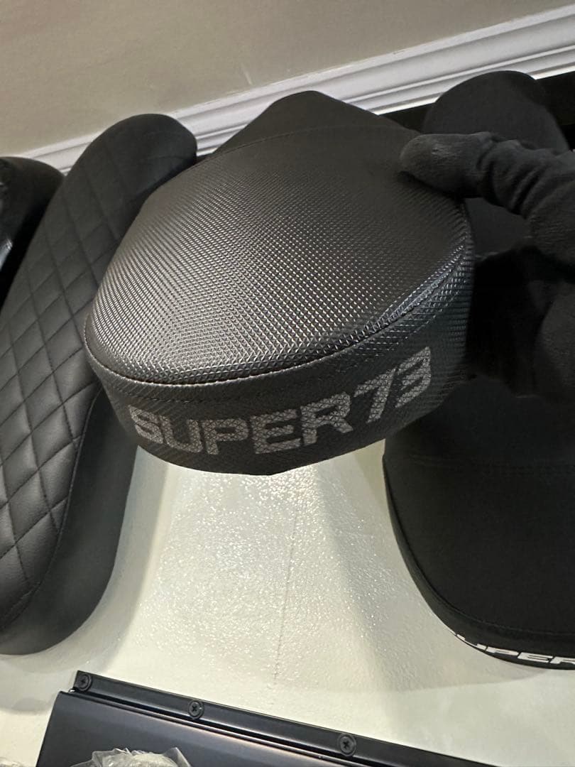 Super73純正rx s2シート