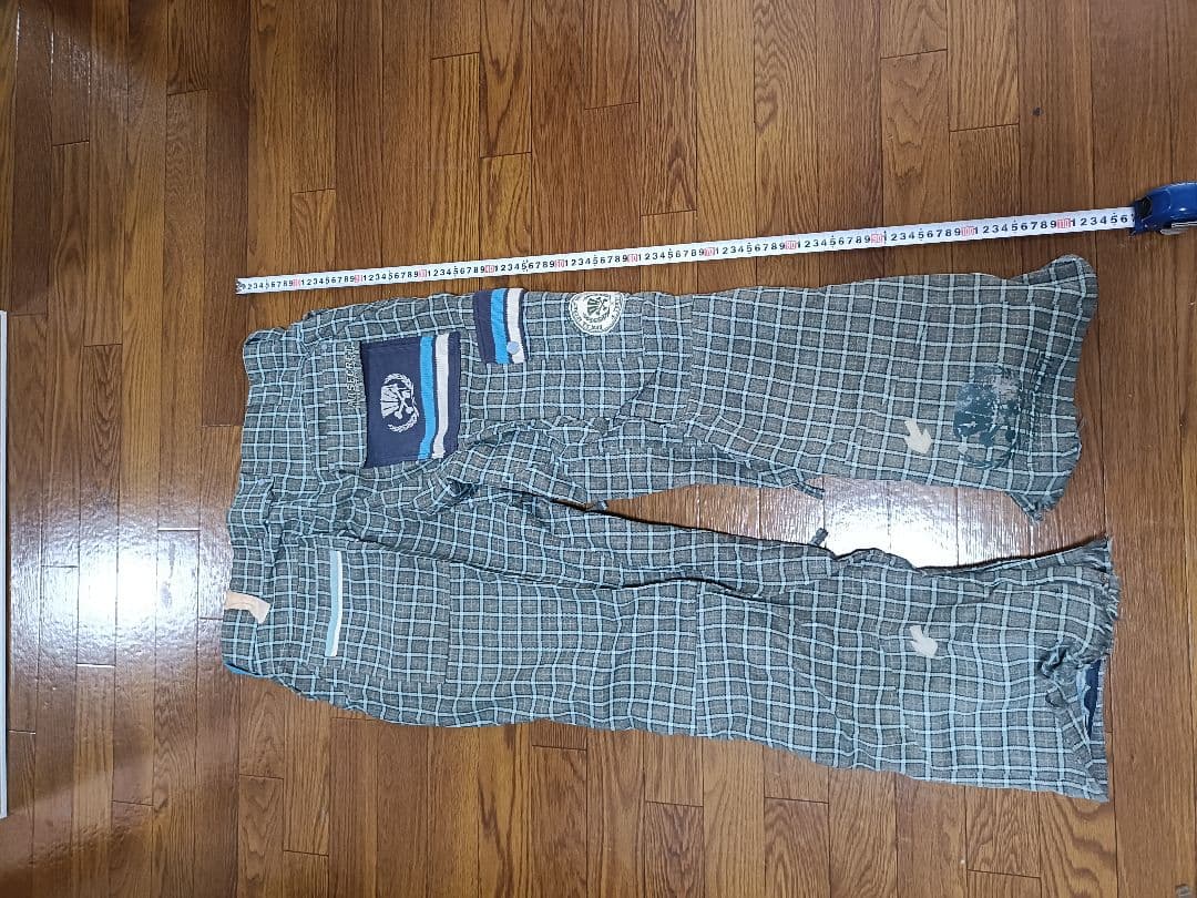 REW スノーボードパンツ 裾破れあり 大きめ