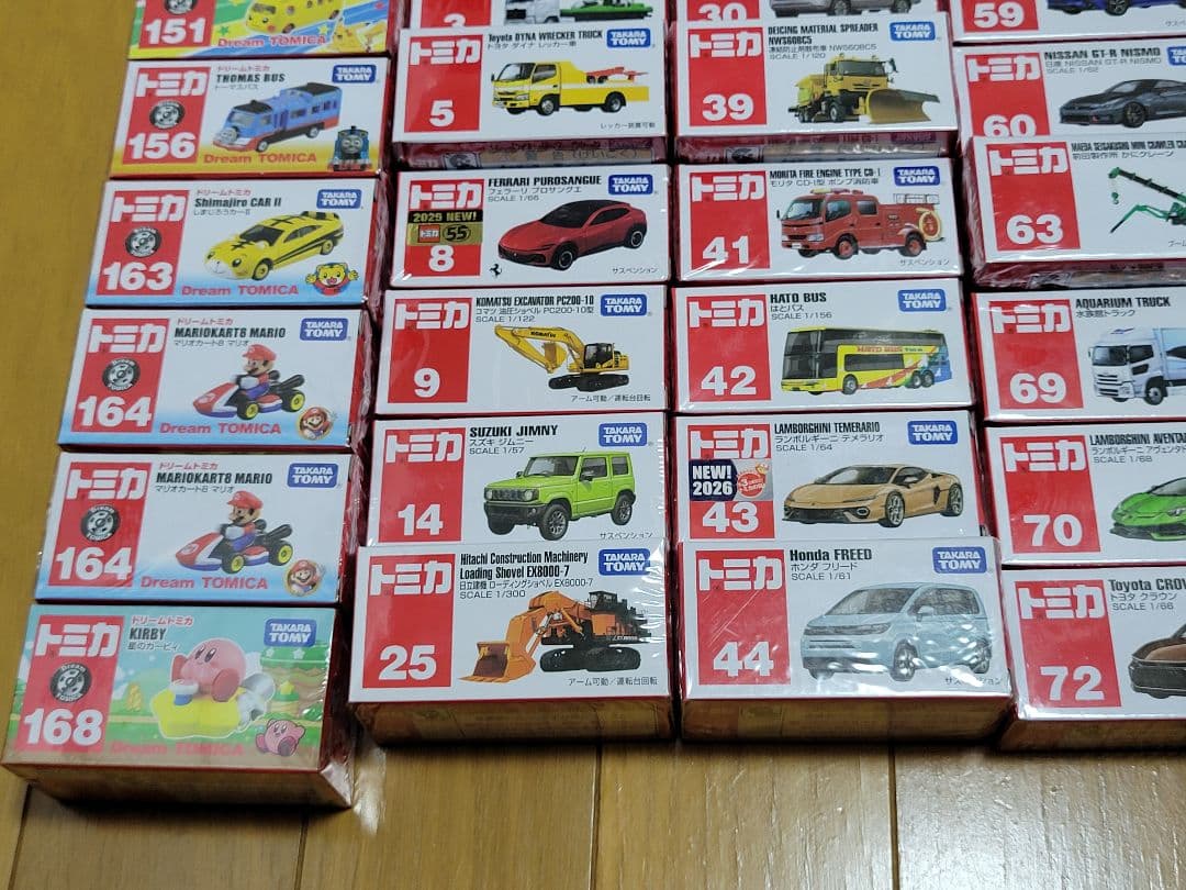 トミカ　40台　まとめ売り　新品未開封