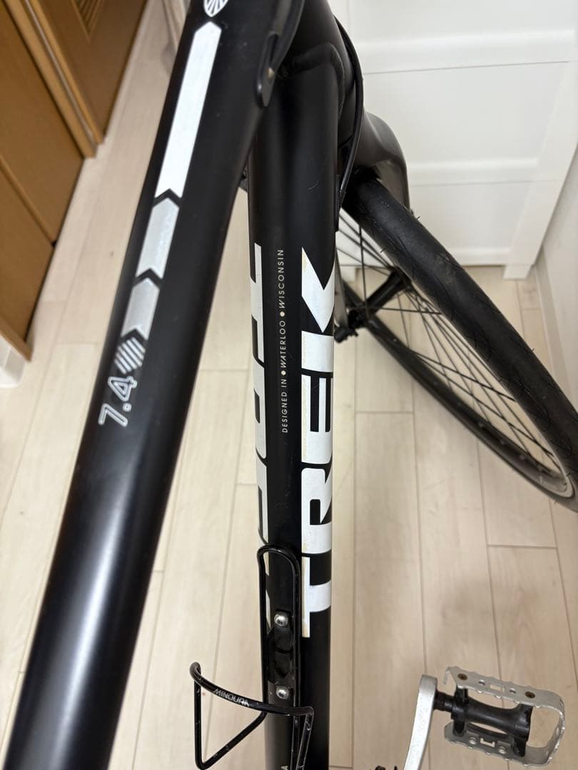 クロスバイク　TREK FX 7.4 トレック　FX 7.4