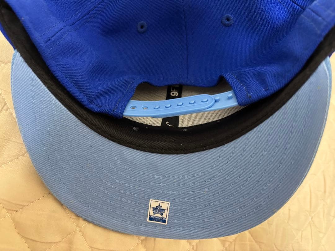 横浜DeNAベイスターズ　NEW ERA 950 キャップ オールドスクリプト