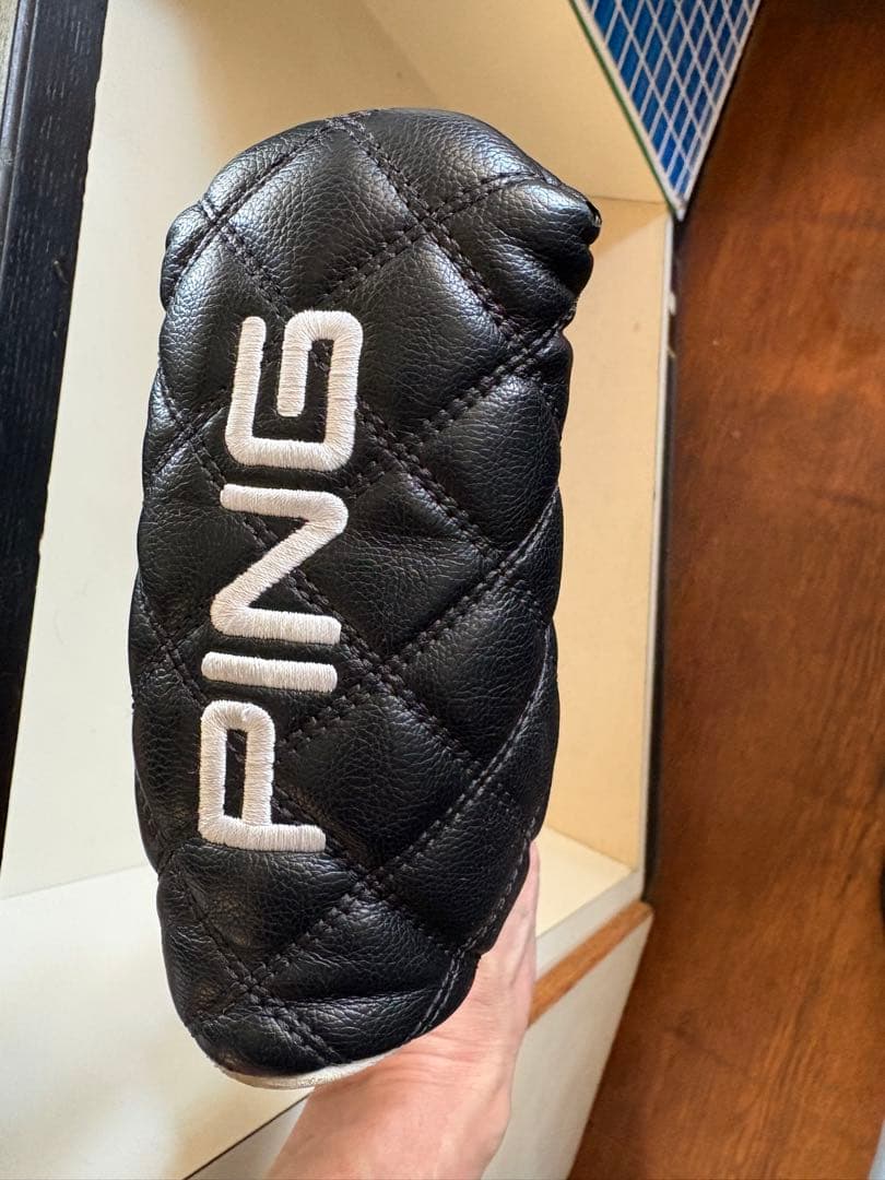 PING DS72 パター 黒/銀