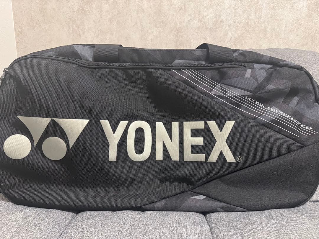 YONEX バドミントンバッグ 黒