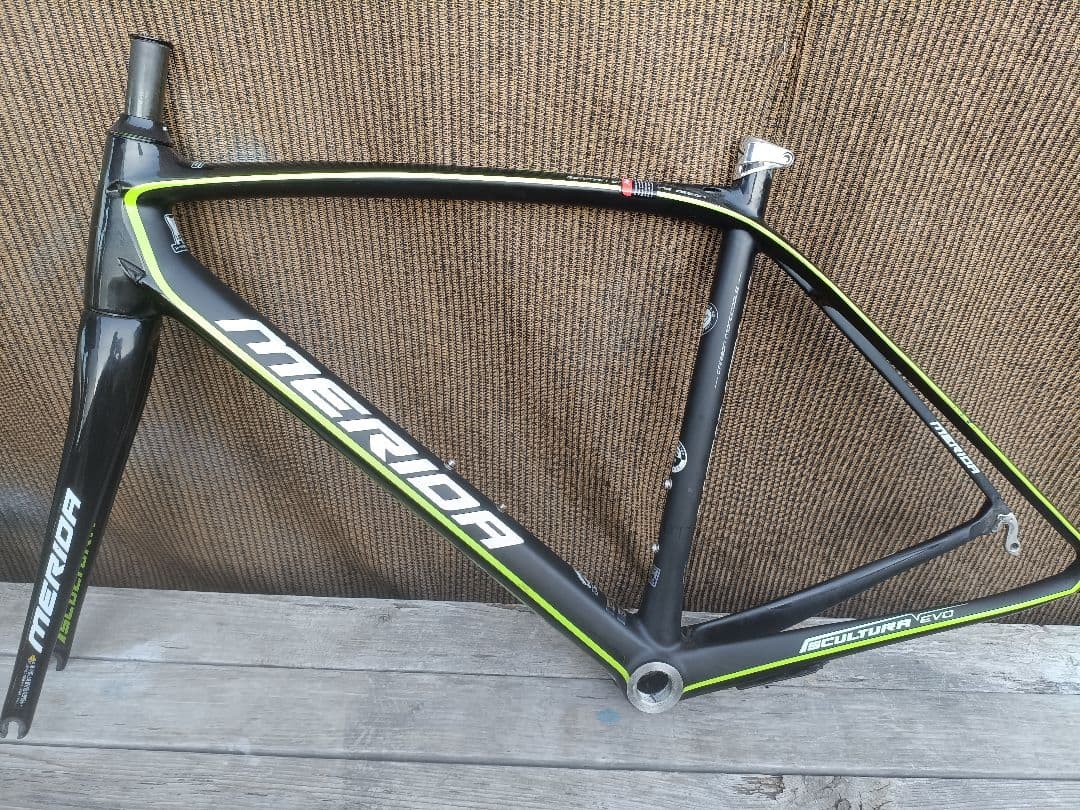 MERIDA SCULTURA EVO 50サイズ カーボンフレーム