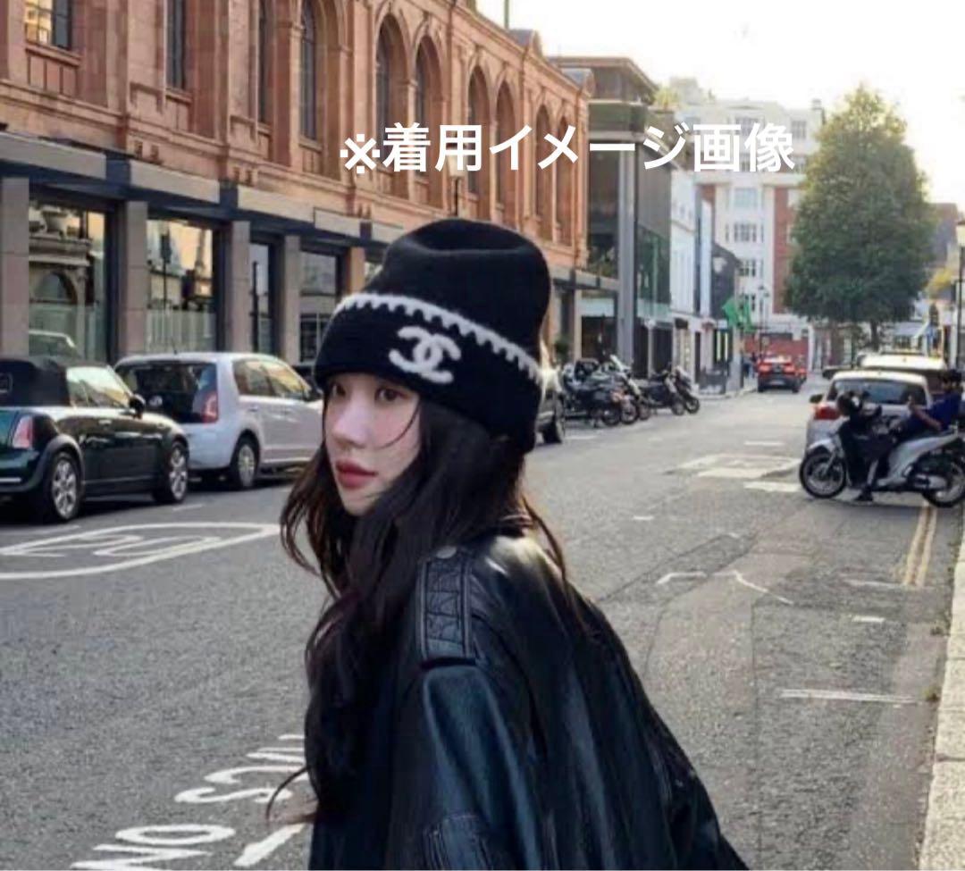 新品CHANELシャネル　海外限定ノベルティニット帽　ココマークニット帽