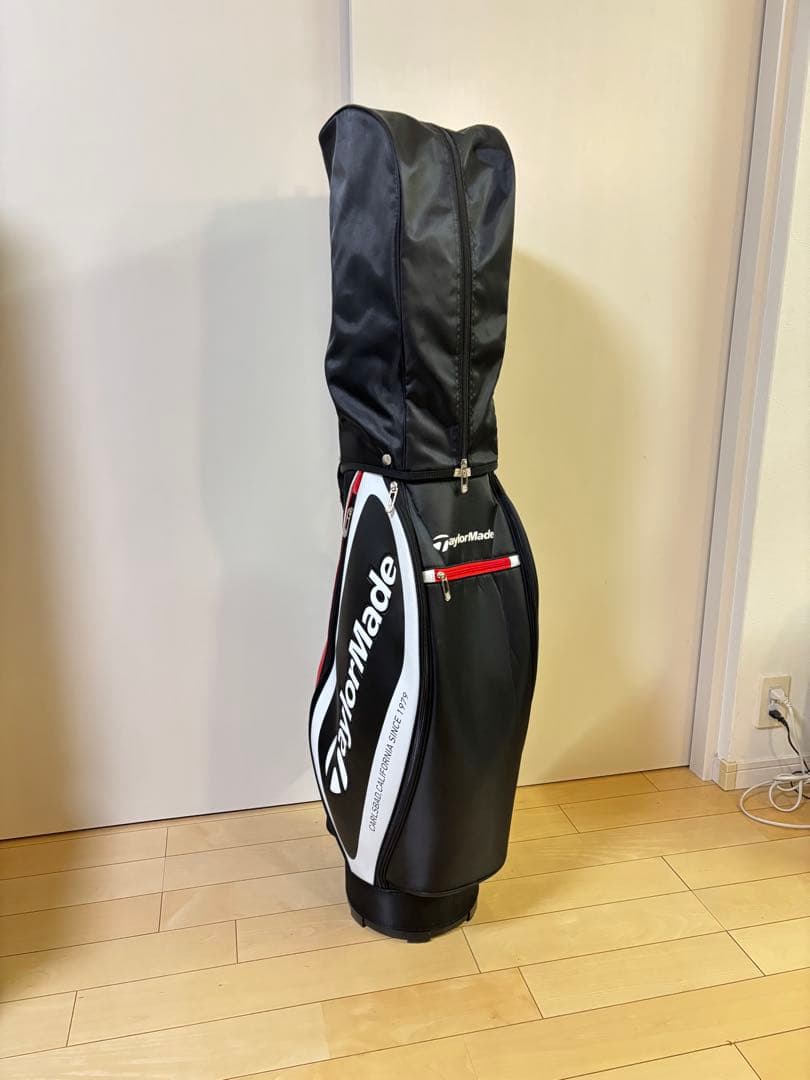 【美品】TaylorMade テーラーメイド　キャディバッグ ブラック