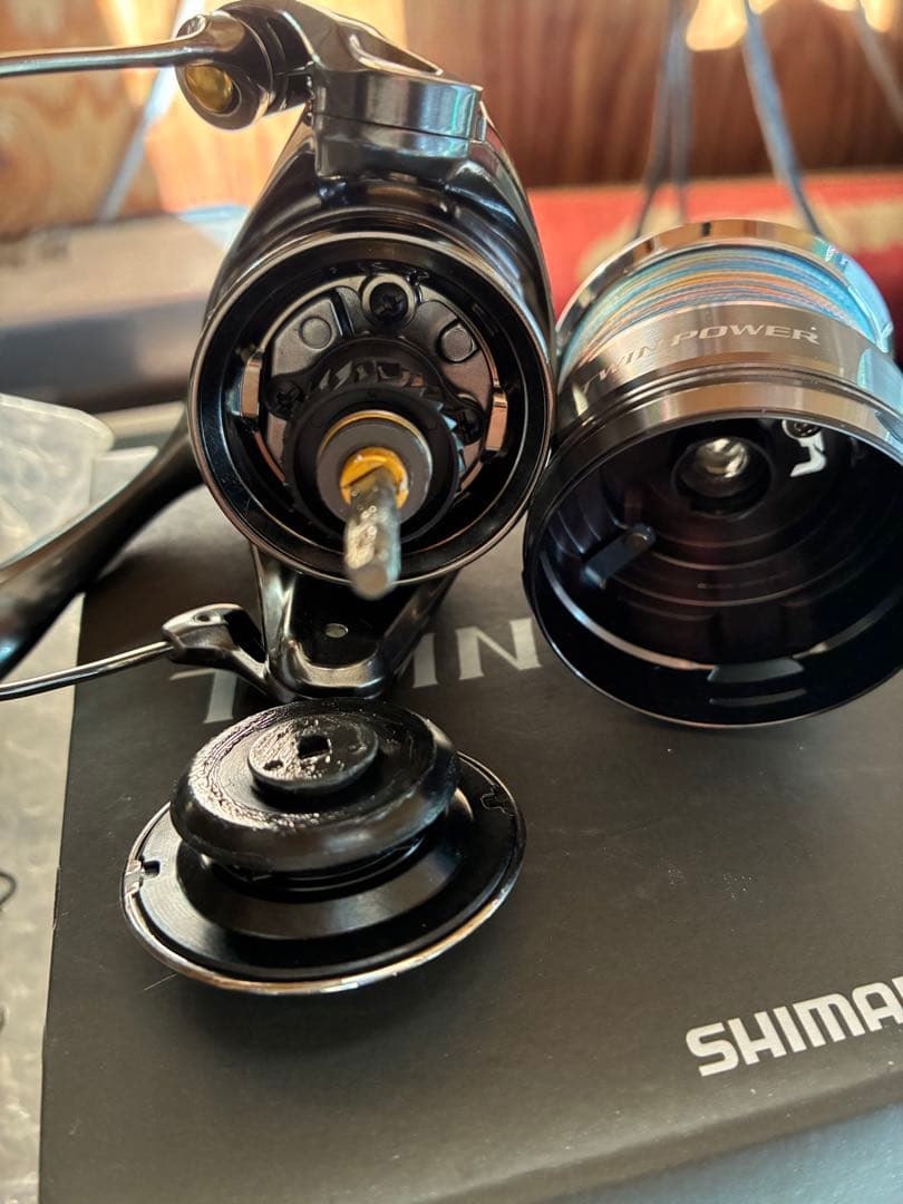 リール 24SHIMANO TWIN POWER c3000xg