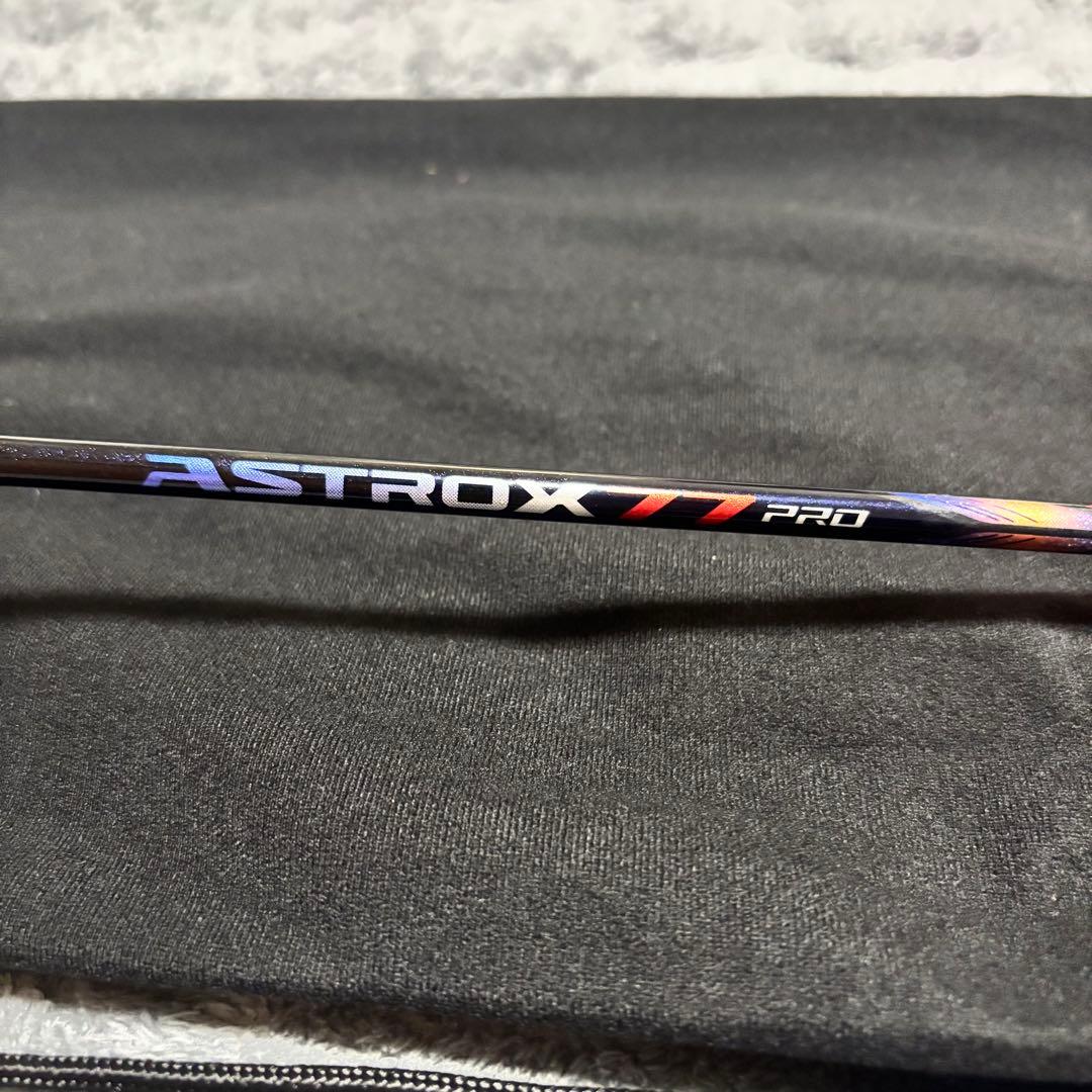 【美品✨】アストロクスASTROX 77 PRO バドミントン3UG5 ケース付