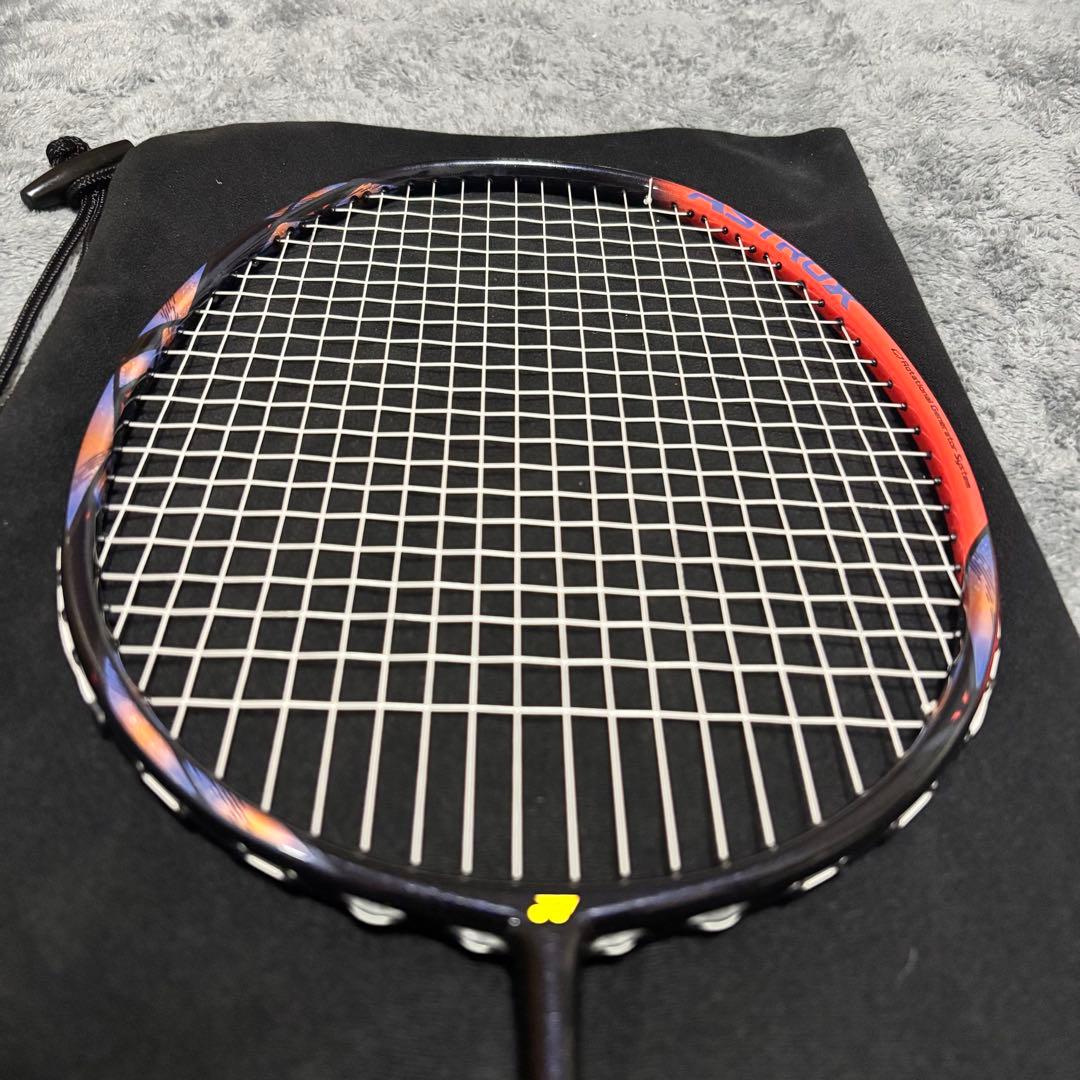 【美品✨】アストロクスASTROX 77 PRO バドミントン3UG5 ケース付