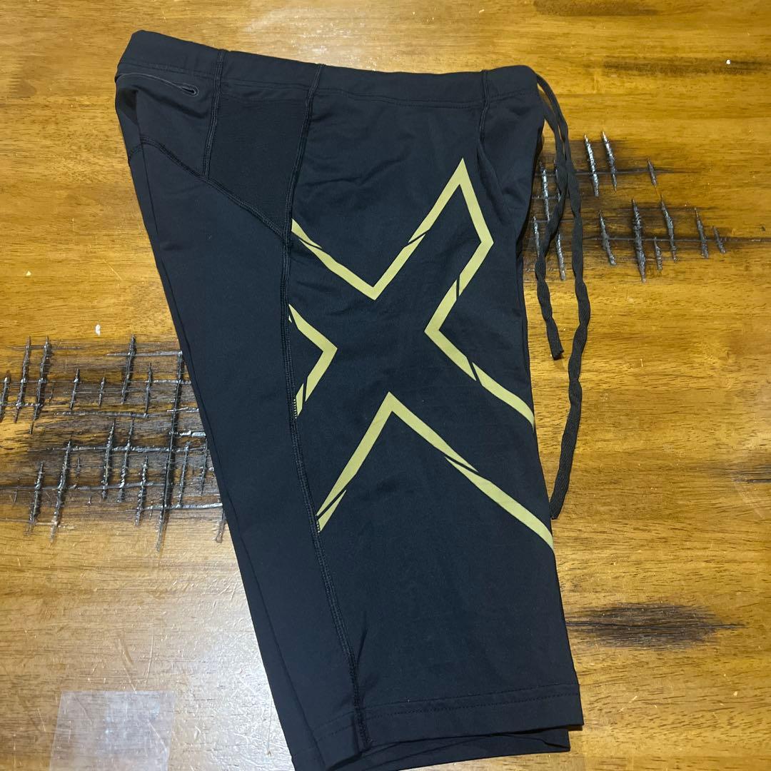 2XU 黒 陸上用パンツ