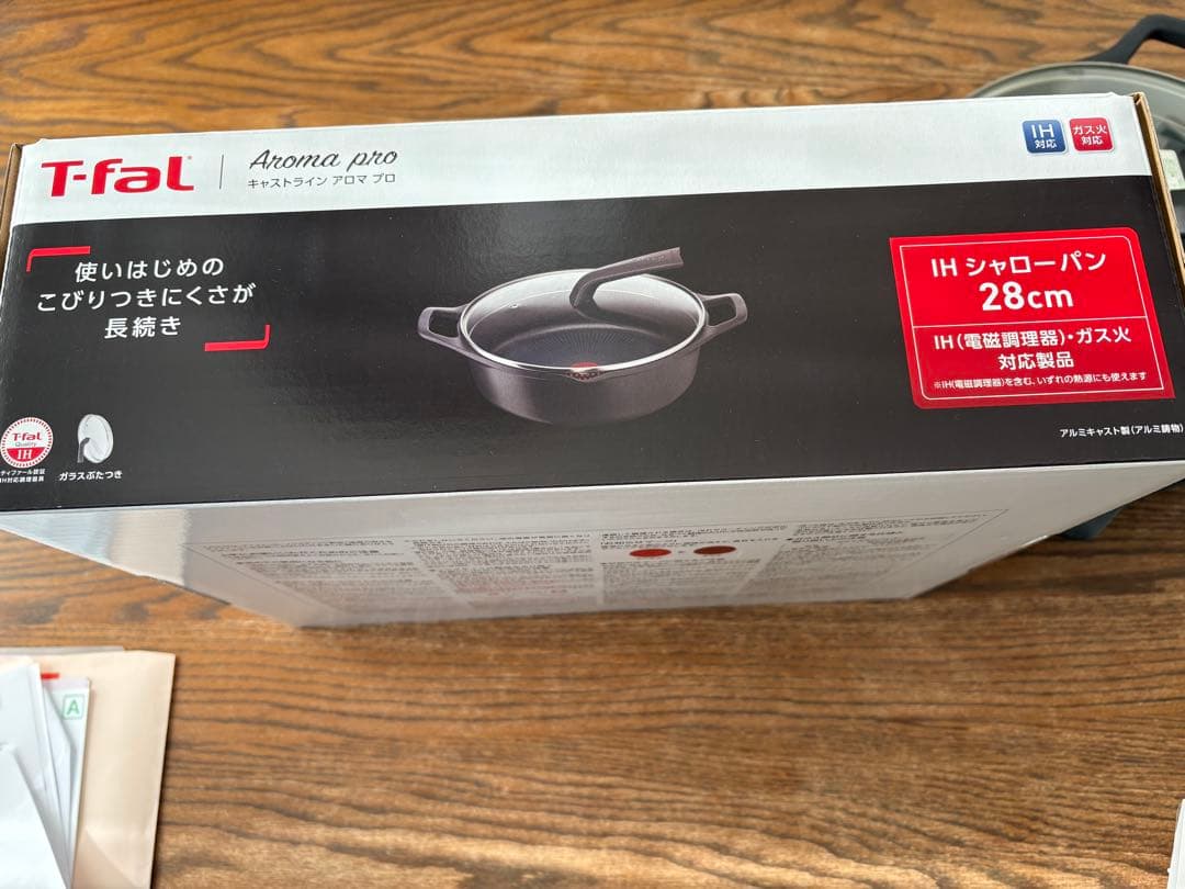 美品 ティファール（T-fal ） 両手鍋 シャローパン28cm IH ガス
