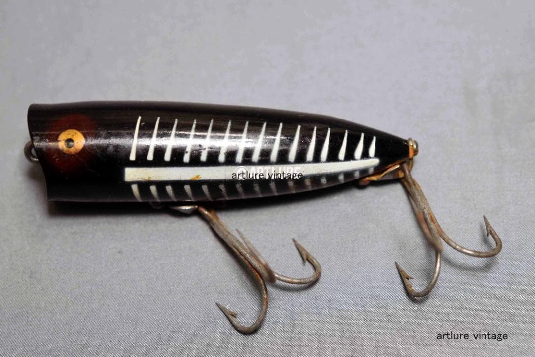 Heddon（ヘドン）ヴィンテージ chugger 希少金目初期8027-54