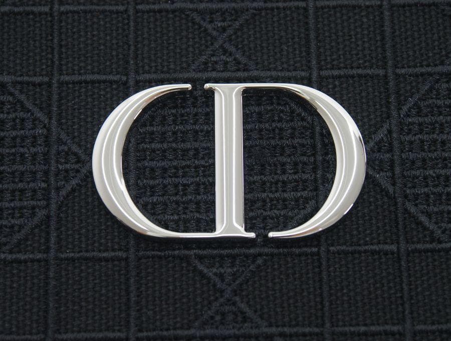 ディオール ノベルティ 鏡付きハードケース カナージュステッチ 上海 Dior