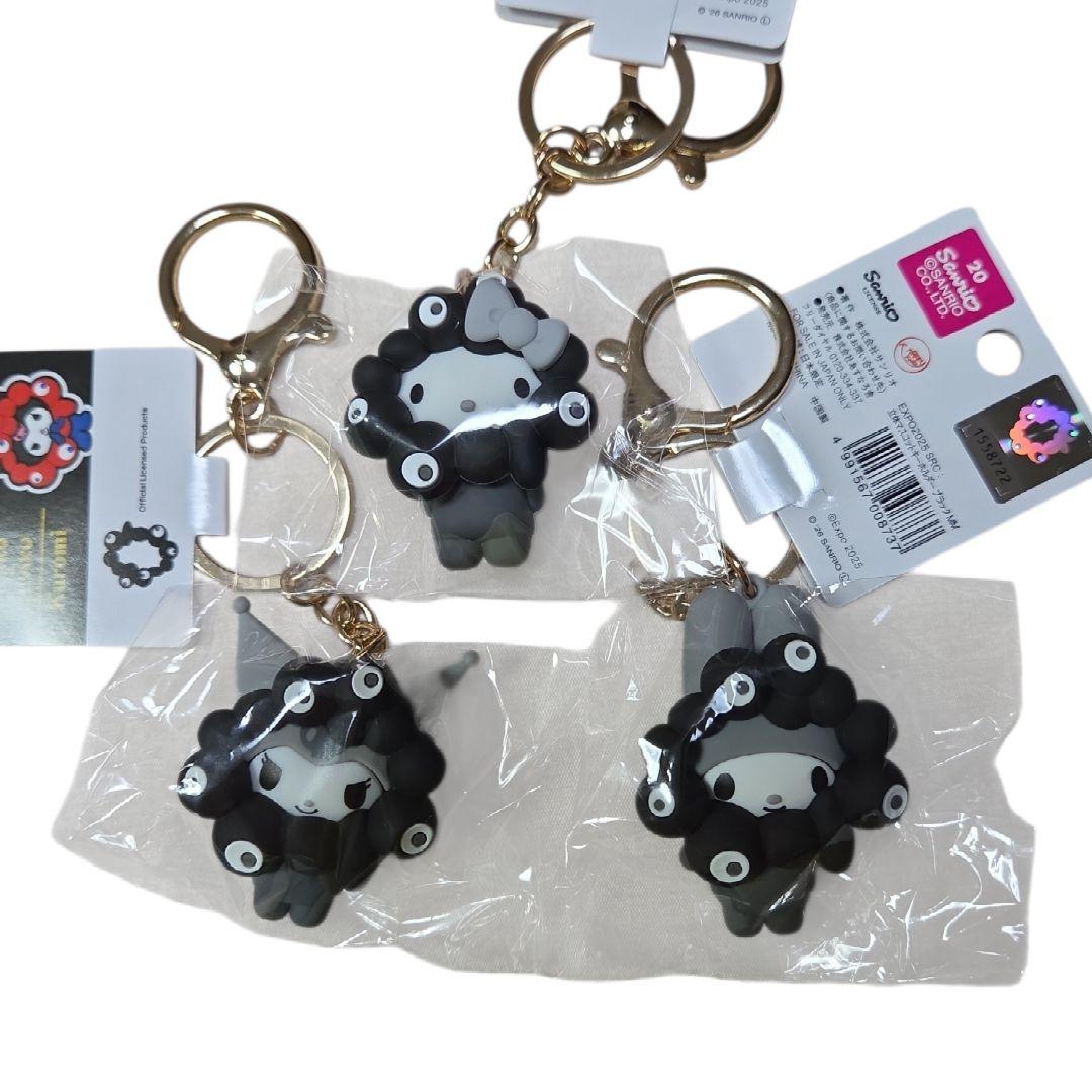 立体マスコットキーホルダー 黒ミャクミャク 　キティ　クロミ　マイメロディ　新品