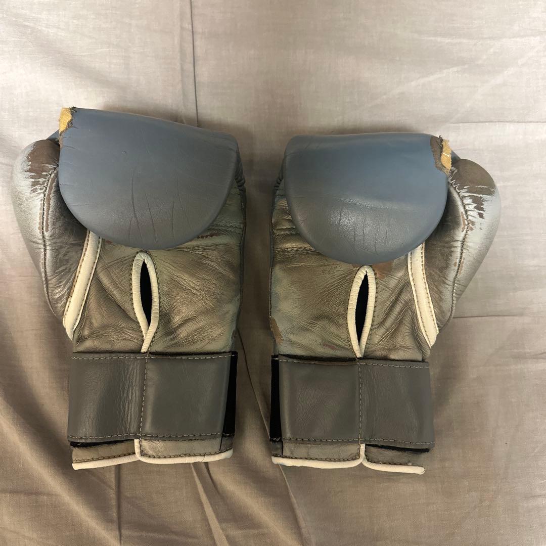Winning グレー　シルバー　8oz ボクシンググローブ