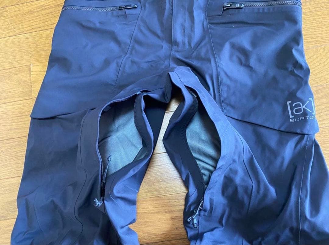 バートン（ak ）GORE-TEX ビブパンツ　Lサイズ