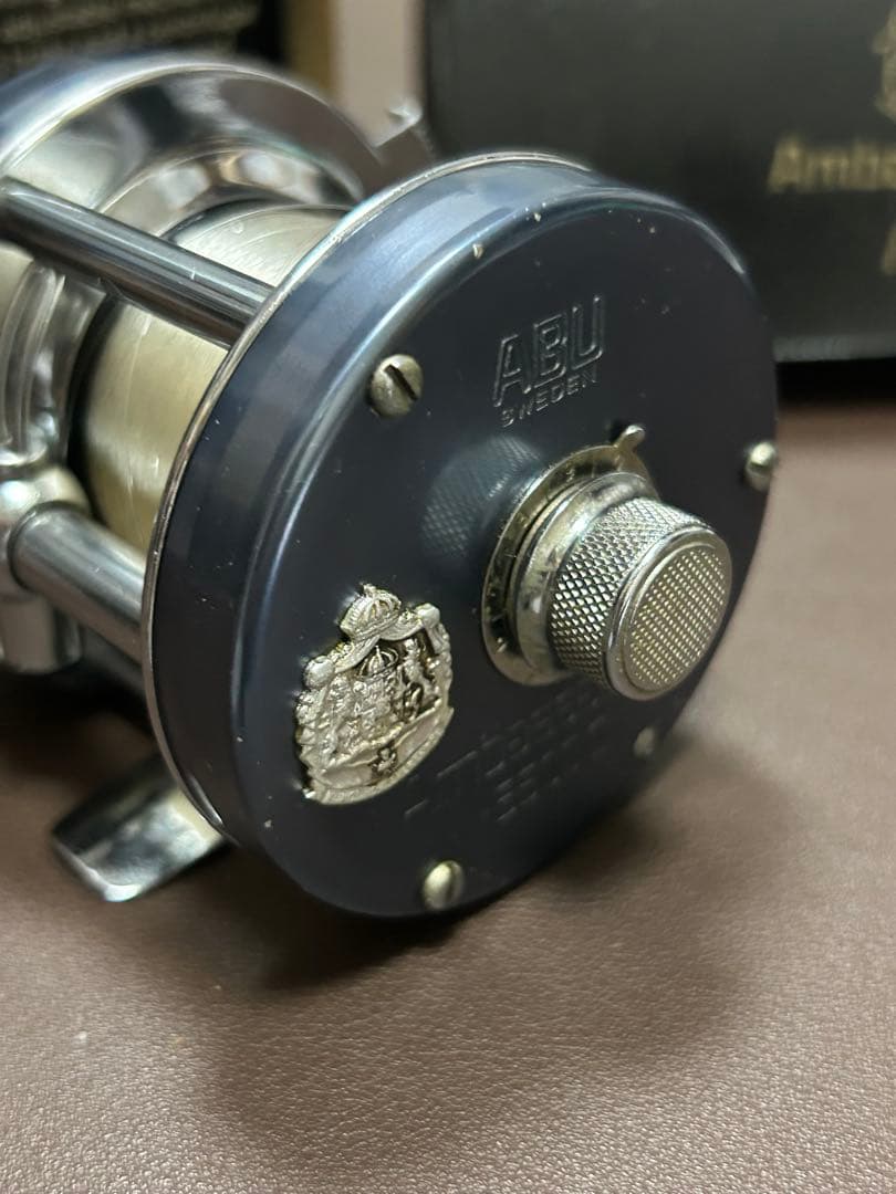 ABU Ambassadeur 5500C ブルーグレー おまけスプール付き